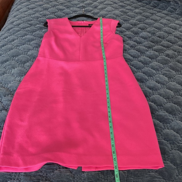 EUC Banana Republic Dress - Picture 7 of 9